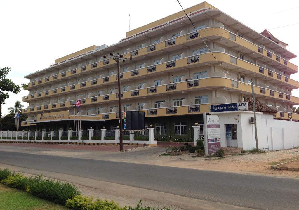 Seascape Hotel Dar es Salaam Exterior photo