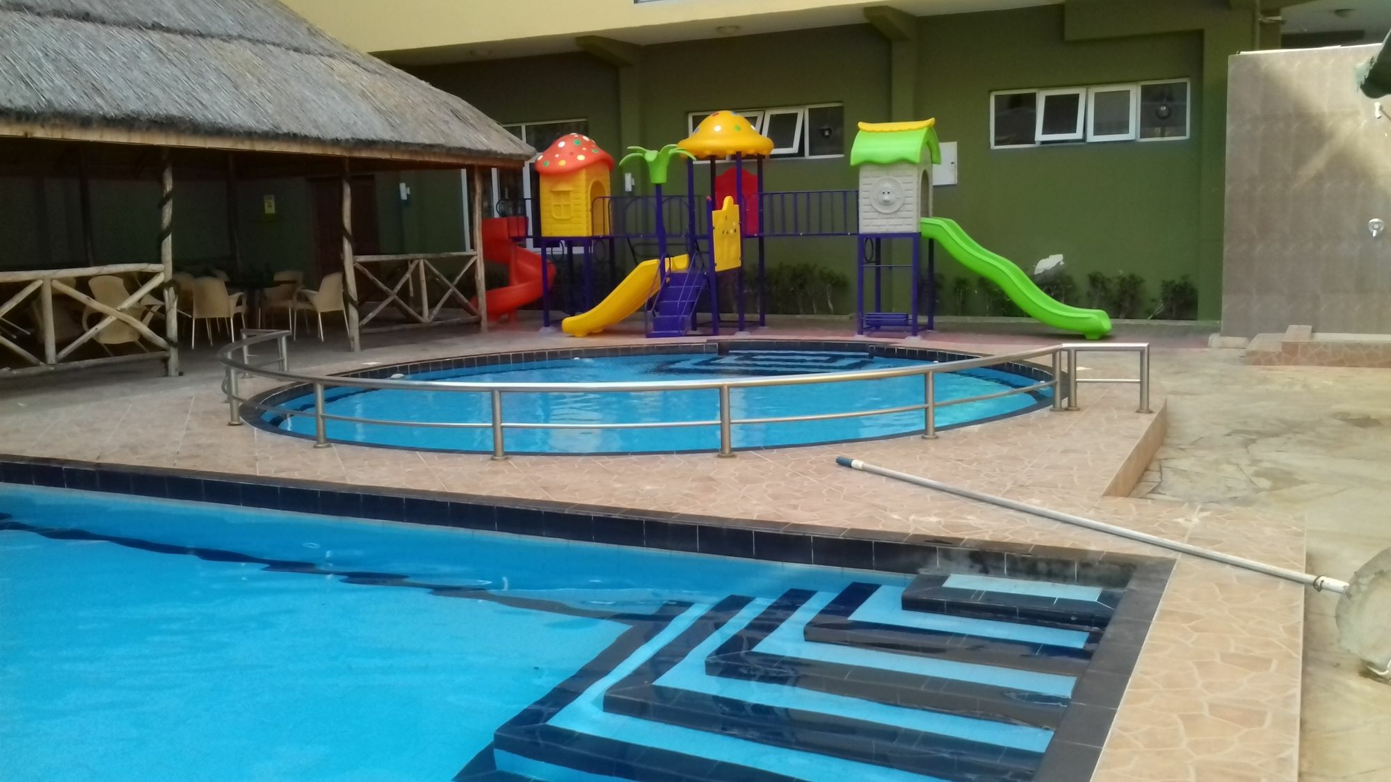 Seascape Hotel Dar es Salaam Exterior photo